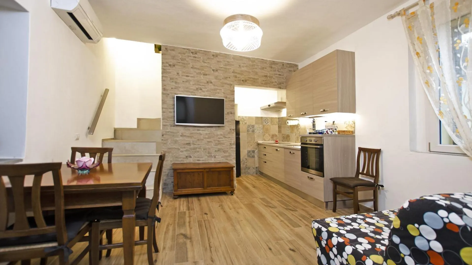 Apartment Casina Valentina - Happy Rentals Florence