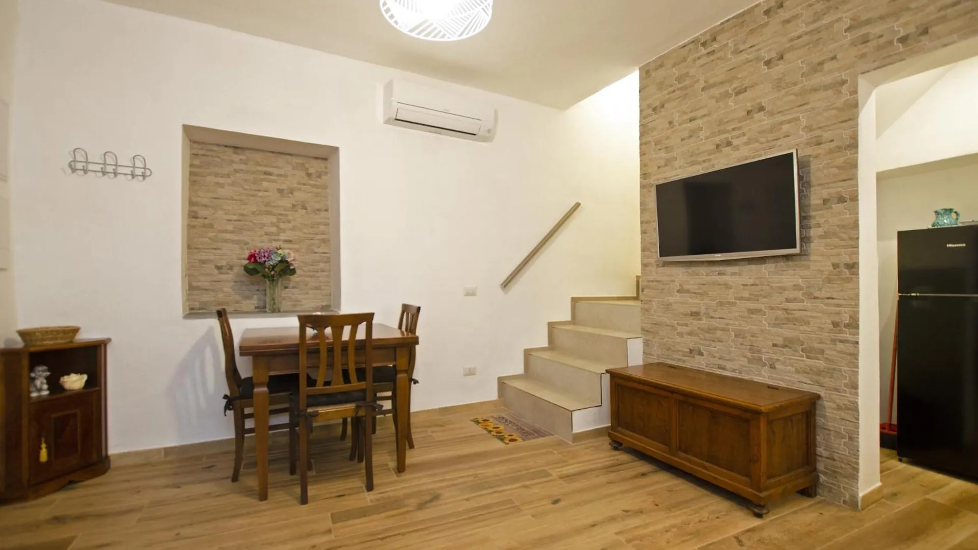 Casina Valentina - Happy Rentals Florence 0*,  Italy